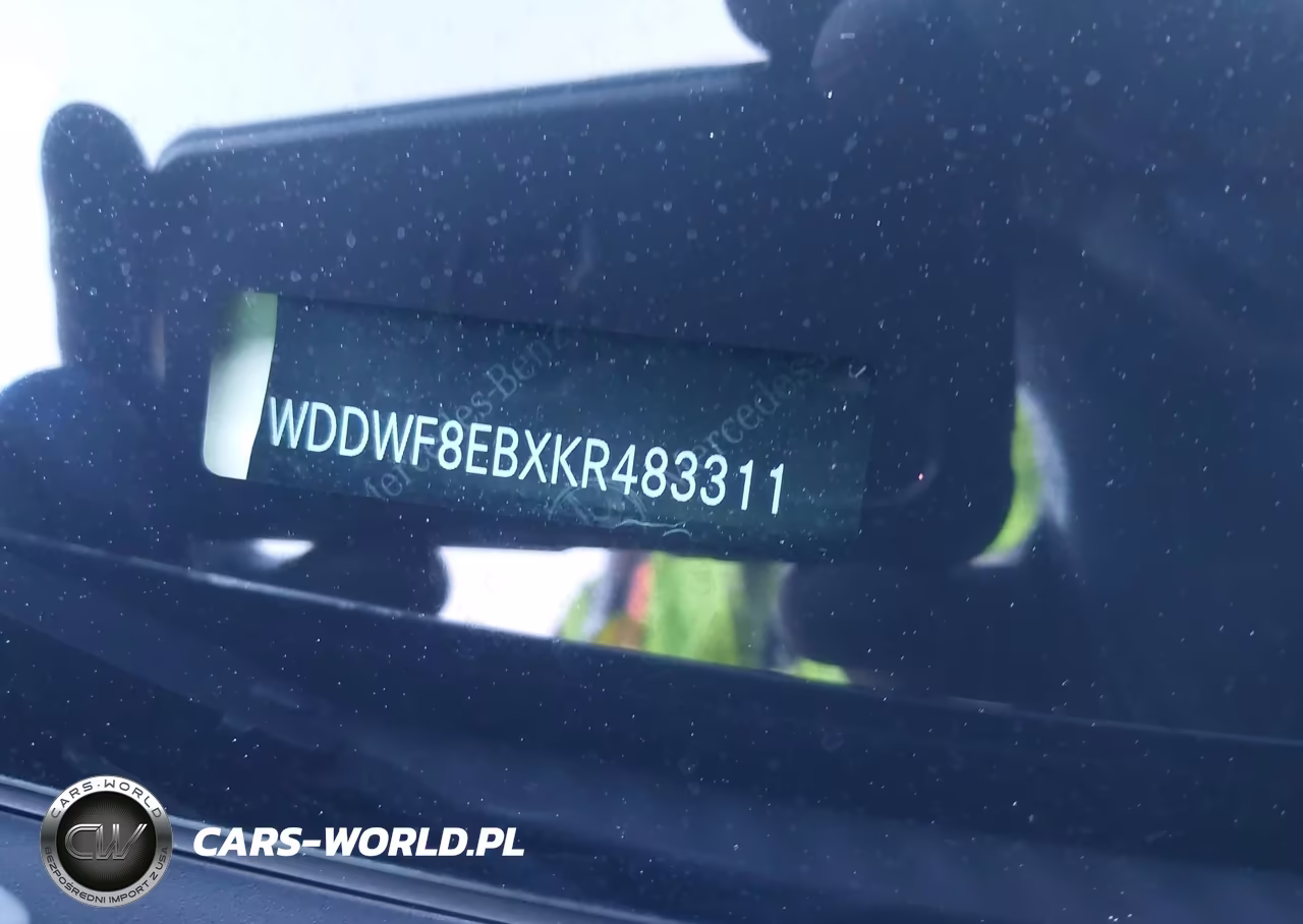 2019 Mercedes-Benz C 300 4Matic VIN:WDDWF8EBXKR483311 - 18