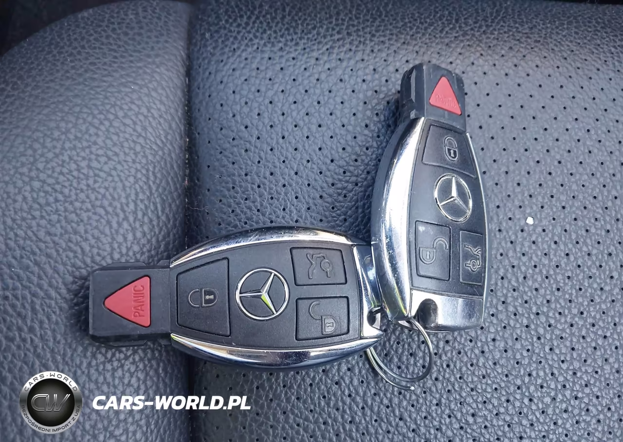 2012 Mercedes-Benz Glk 350 VIN:WDCGG5GB5CF748110 - 11