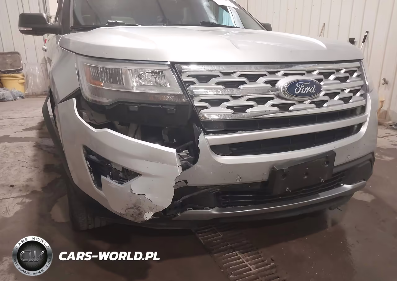 2019 Ford Explorer Xlt VIN:1FM5K8D87KGA87044 - 6