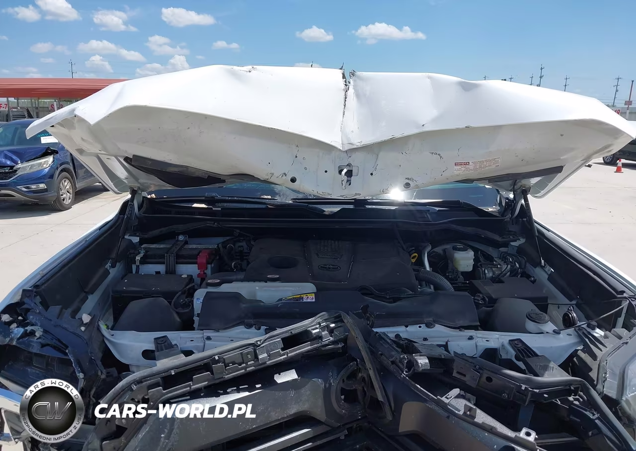 2024 Toyota Tundra Sr5 VIN:5TFLA5AB8RX039608 - 10