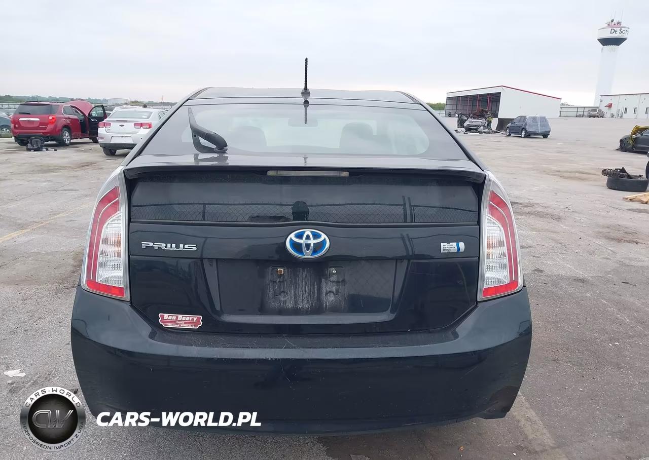 2013 Toyota Prius VIN:JTDKN3DU1D1732744 - 16