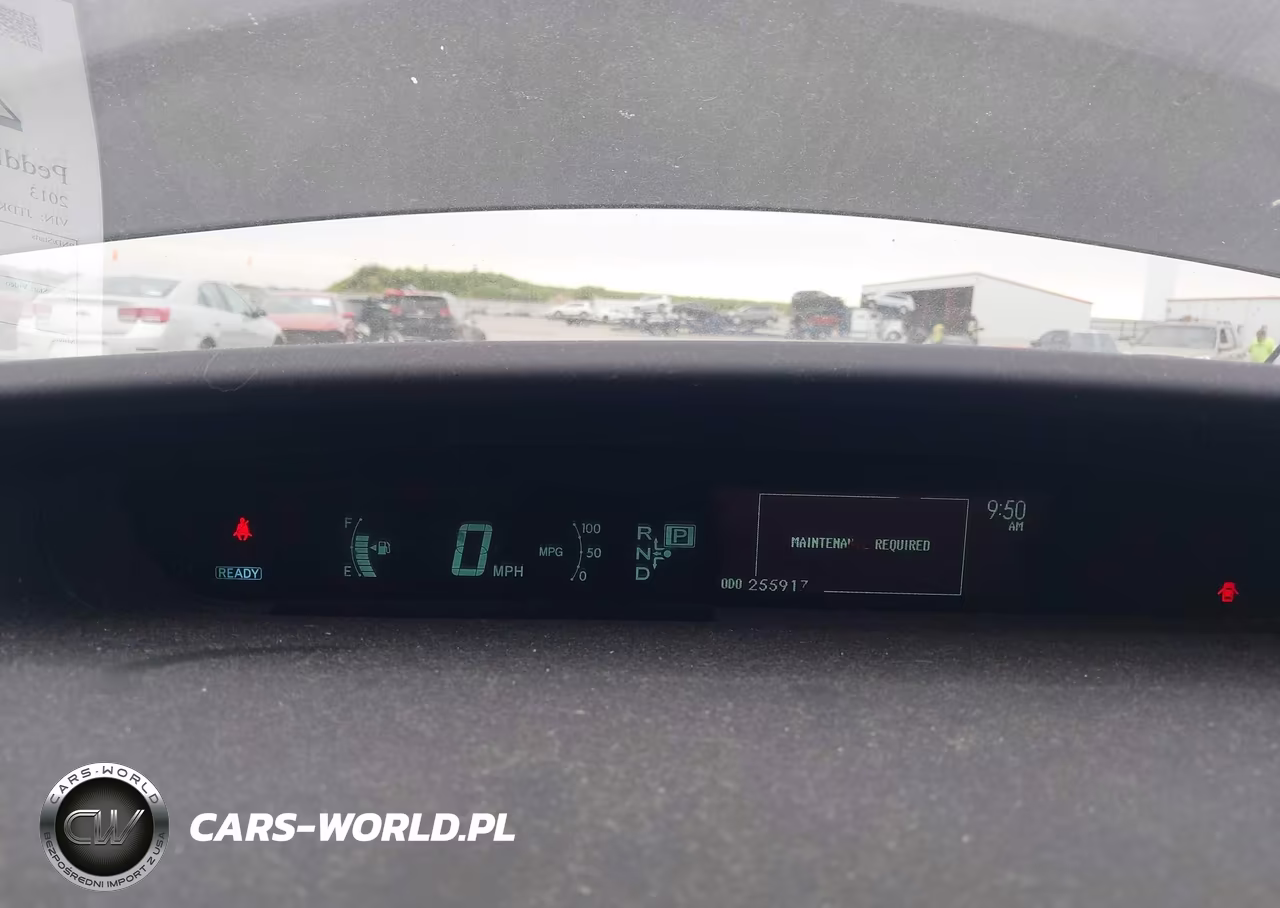 2013 Toyota Prius VIN:JTDKN3DU1D1732744 - 7