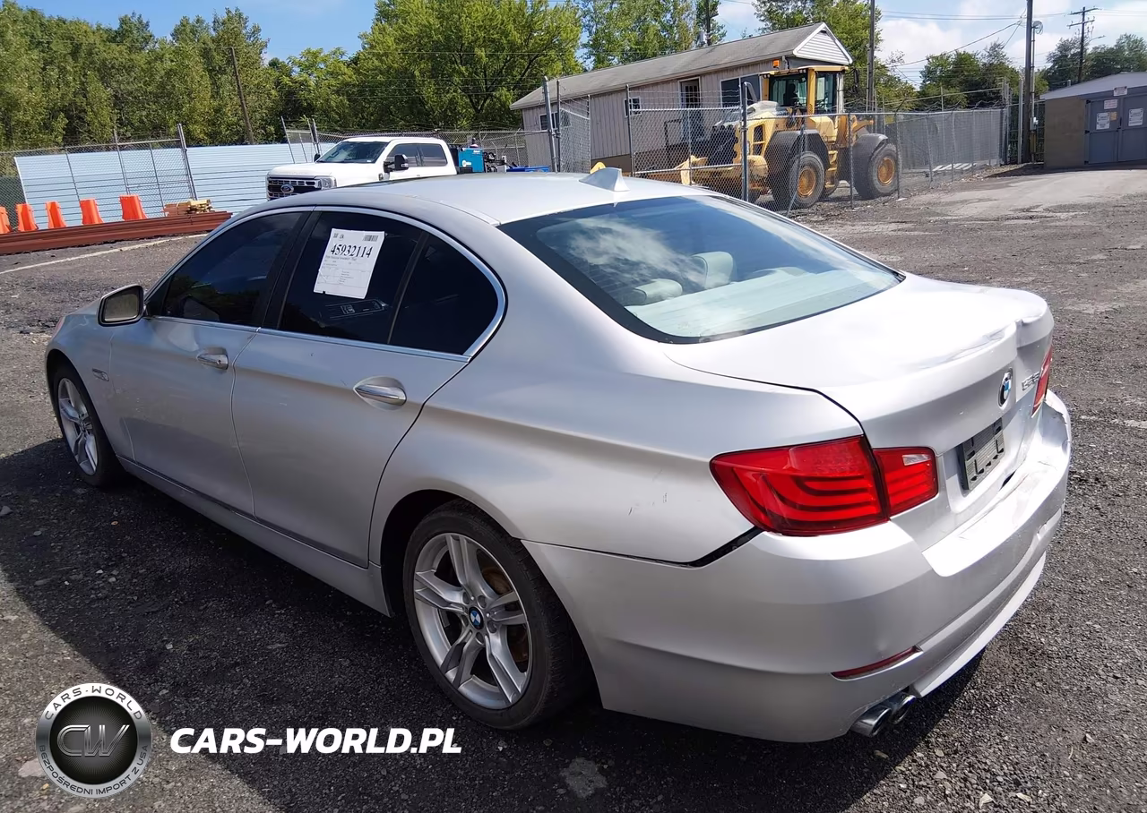2011 BMW 528I VIN:WBAFR1C55BC737268 - 3