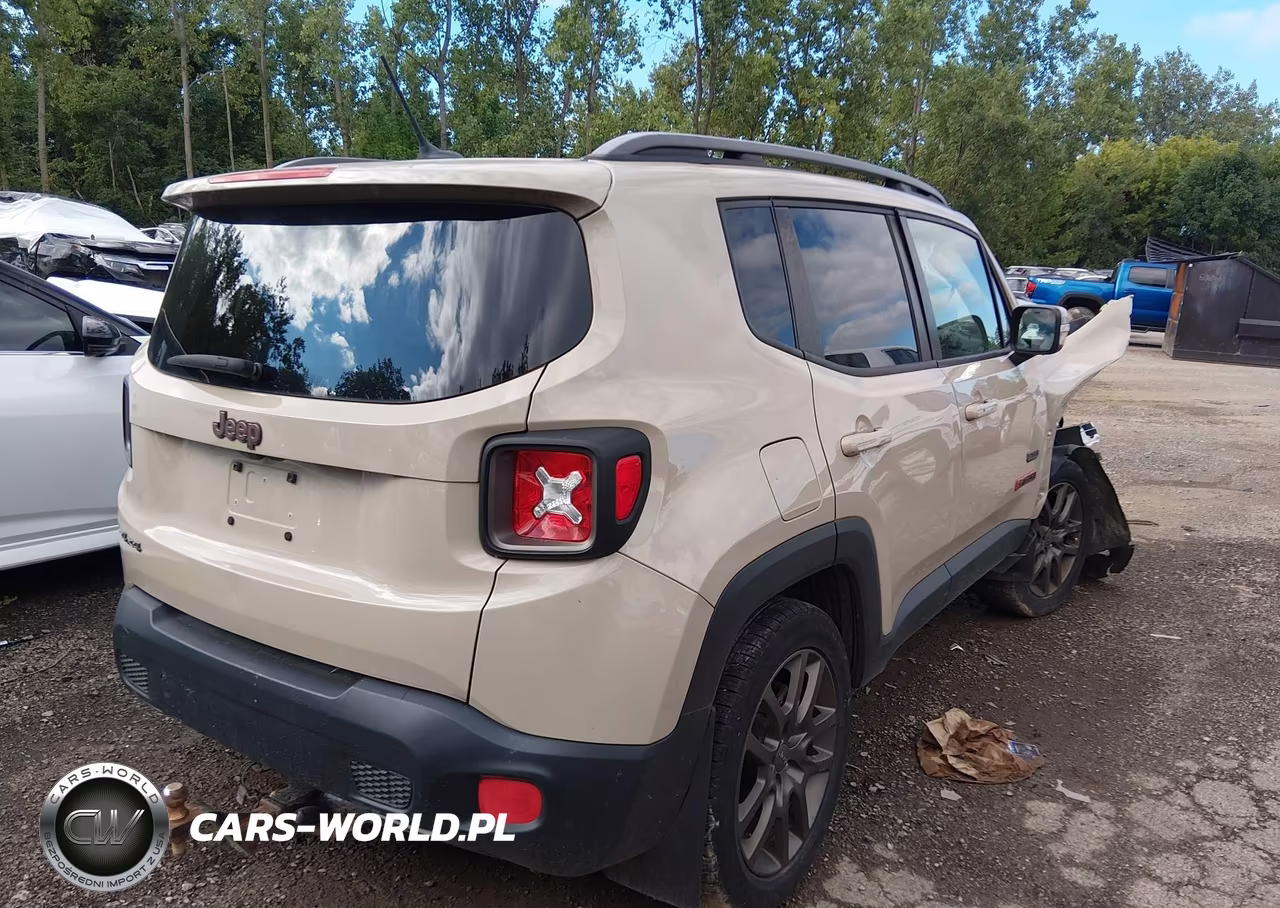 2016 Jeep Renegade 75Th Anniversary VIN:ZACCJBBTXGPC67339 - 4