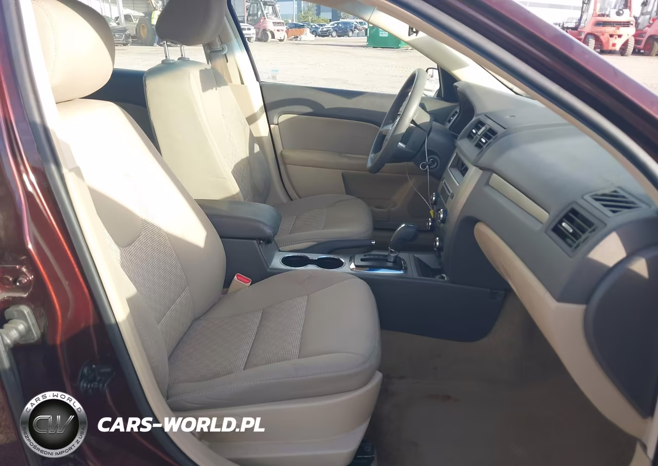 2012 Ford Fusion Se VIN:3FAHP0HA8CR167647 - 5