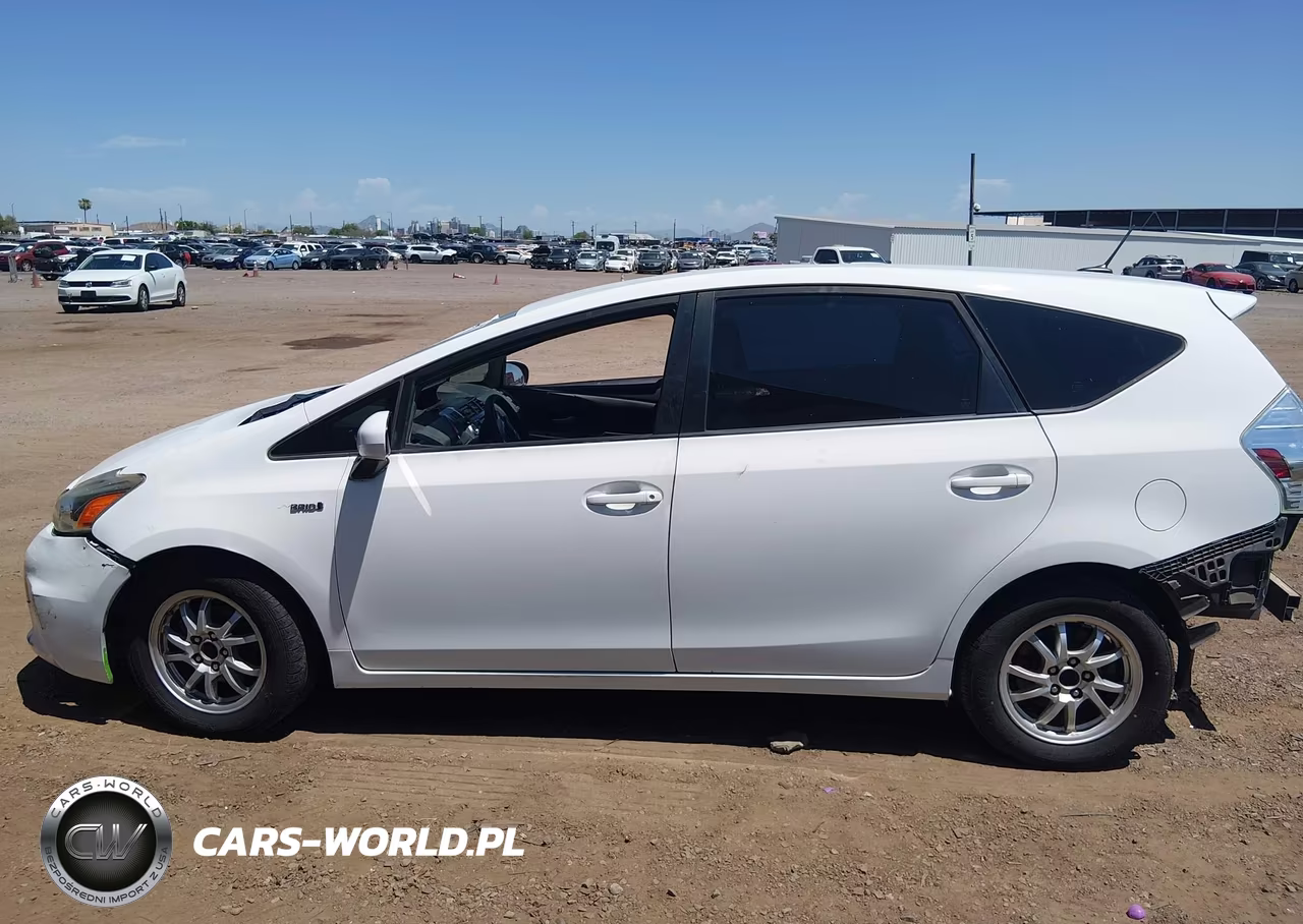 2012 Toyota Prius V Three VIN:JTDZN3EU1C3157500 - 13