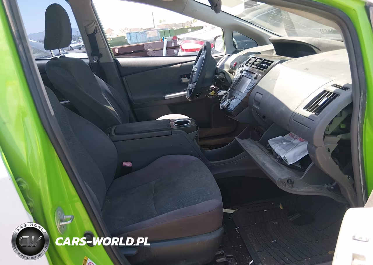 2012 Toyota Prius V Three VIN:JTDZN3EU1C3157500 - 5
