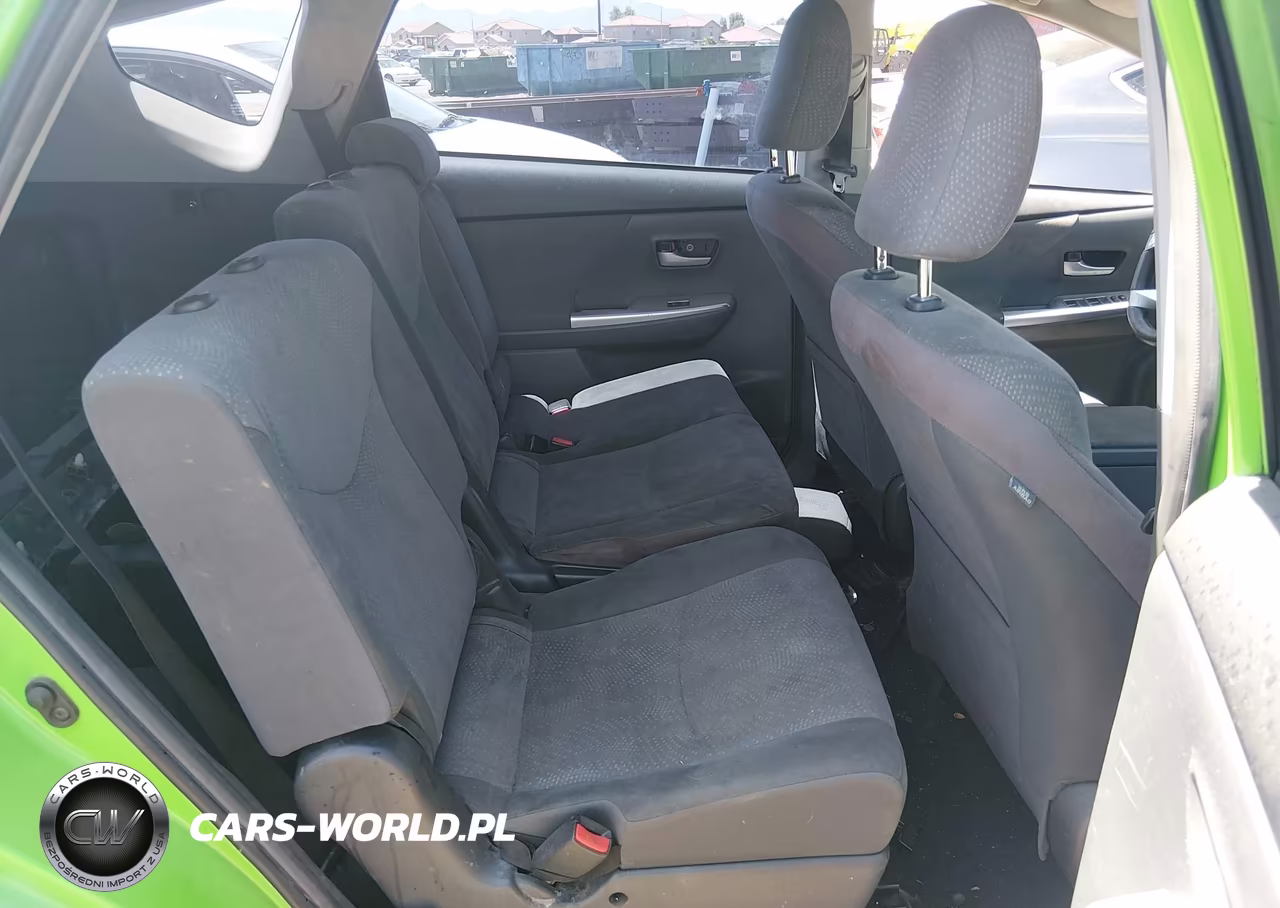 2012 Toyota Prius V Three VIN:JTDZN3EU1C3157500 - 8