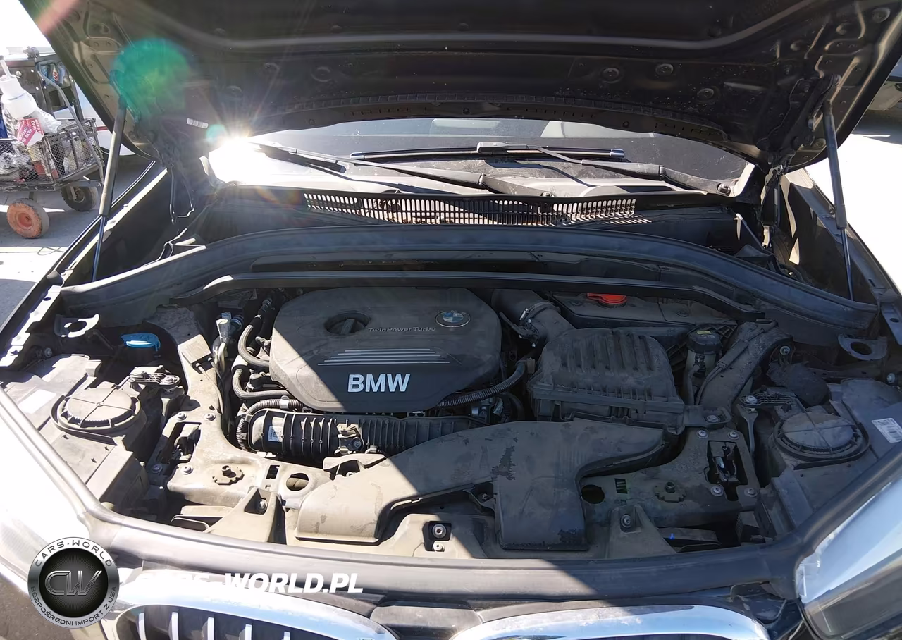 2019 BMW X1 Sdrive28I VIN:WBXHU7C5XK5L11077 - 10