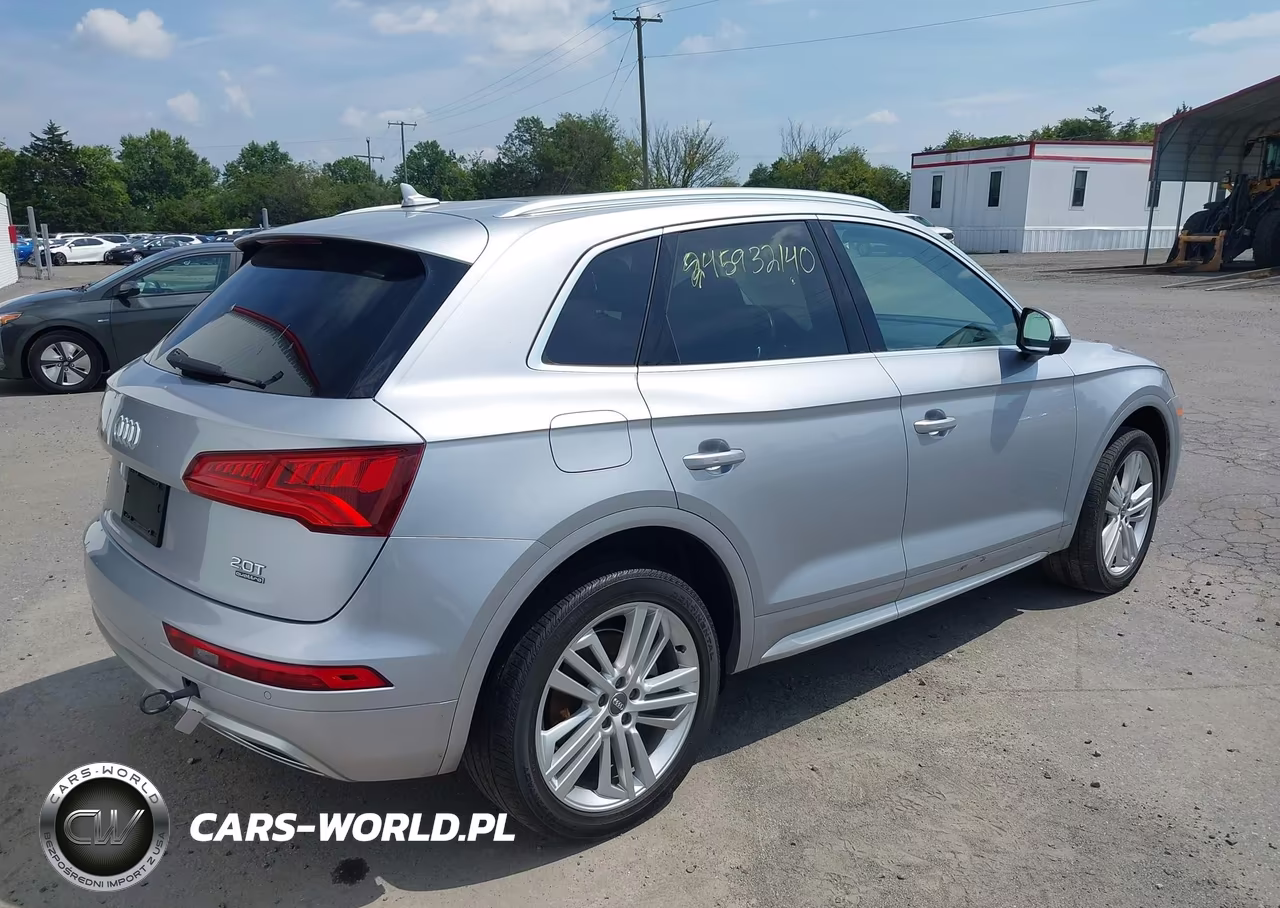 2018 Audi Q5 2.0T Premium-2.0T Tech Premium VIN:WA1BNAFY4J2113849 - 4