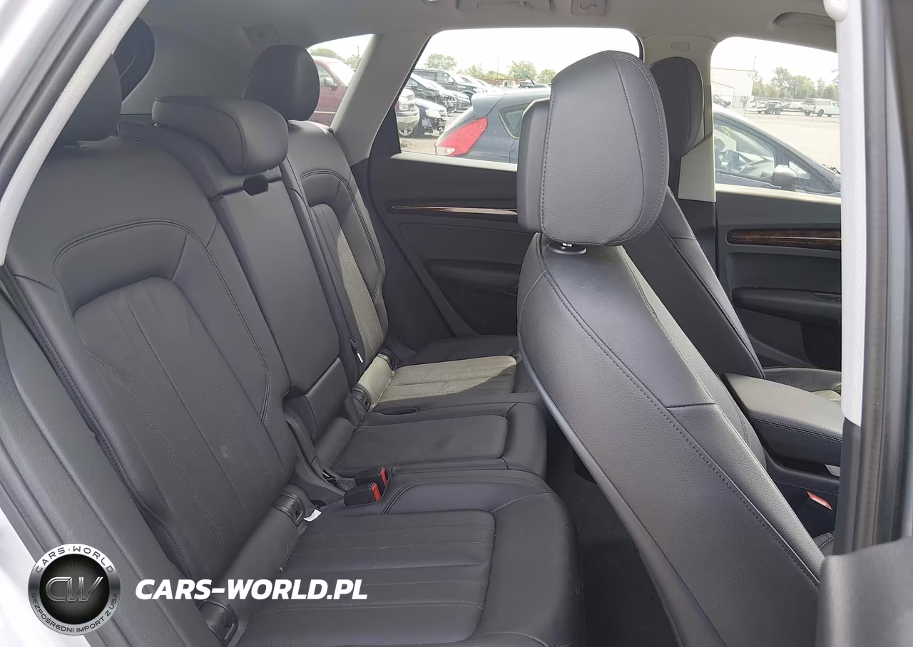 2018 Audi Q5 2.0T Premium-2.0T Tech Premium VIN:WA1BNAFY4J2113849 - 8
