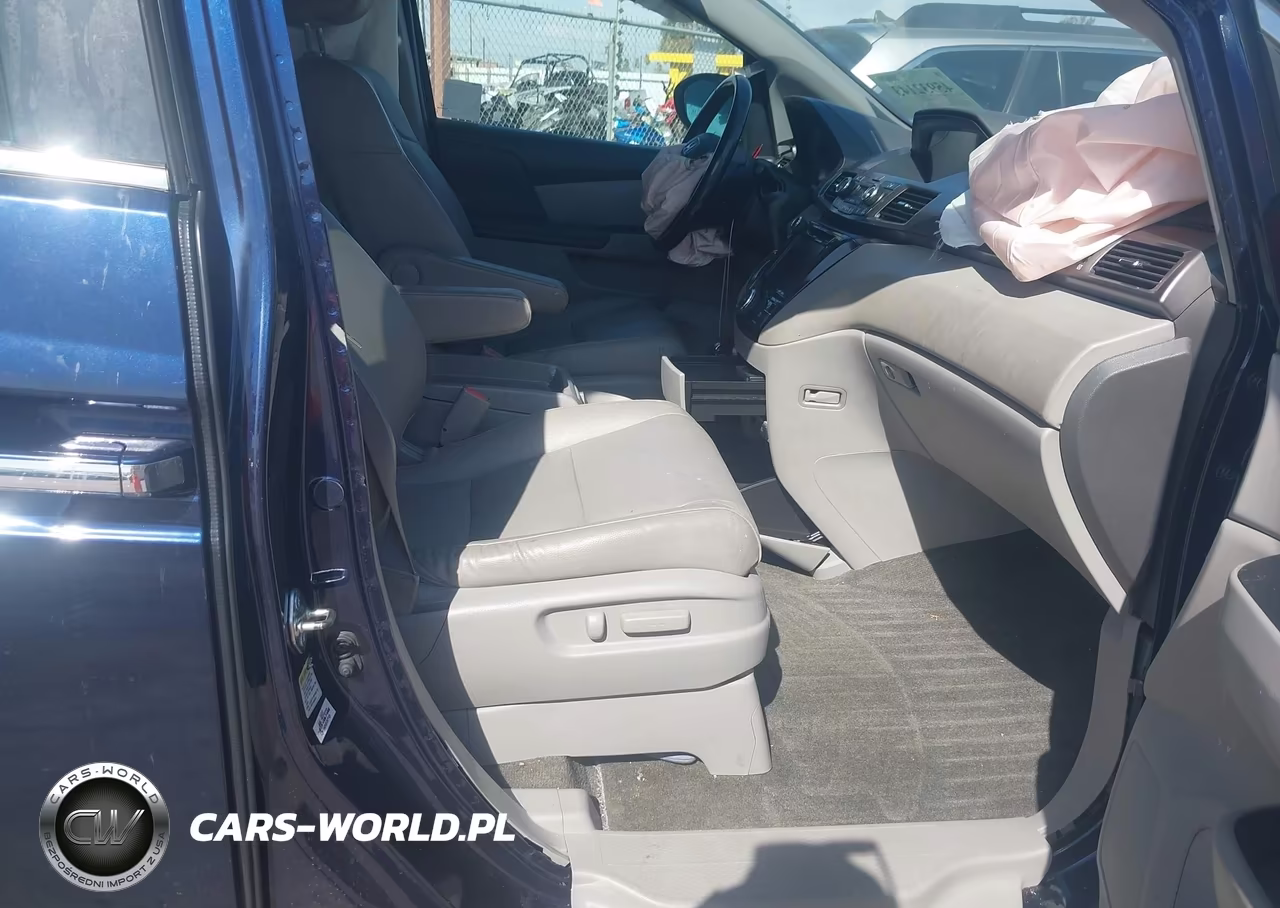2017 Honda Odyssey Ex-L VIN:5FNRL5H6XHB016823 - 5