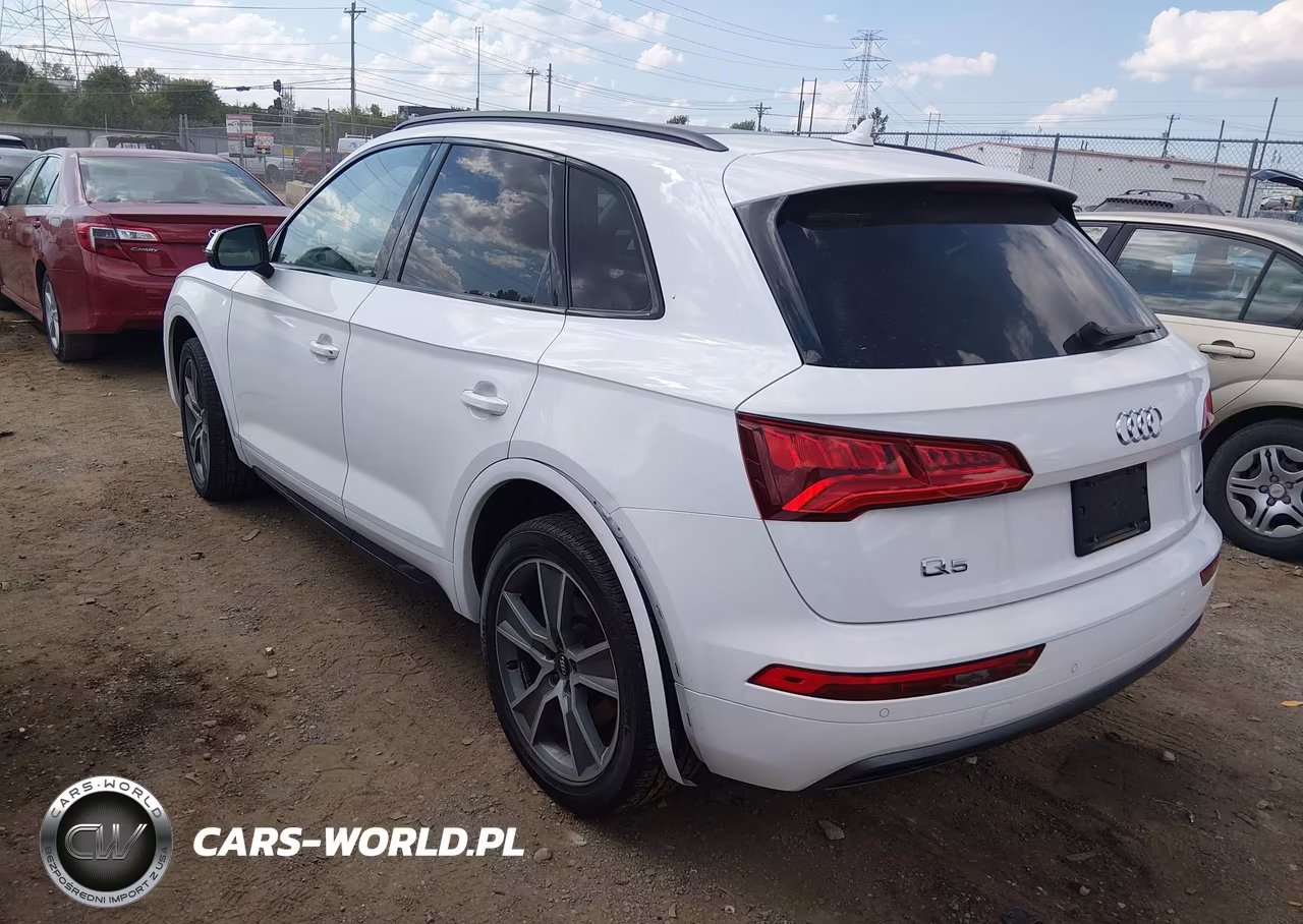 2019 Audi Q5 45 Premium VIN:WA1BNAFY9K2083717 - 3