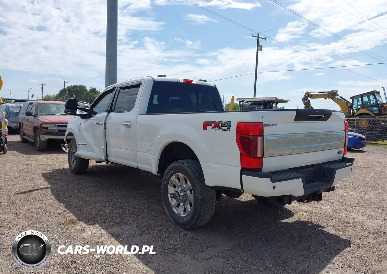 2020 Ford F250 Super Duty VIN:1FT8W2BT4LEE17990 - 3