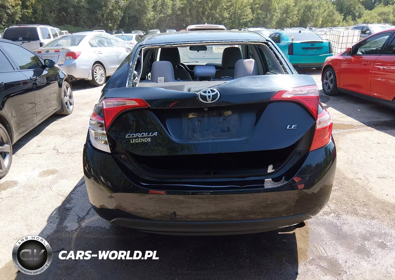 2018 Toyota Corolla Le VIN:5YFBURHE1JP761497 - 16