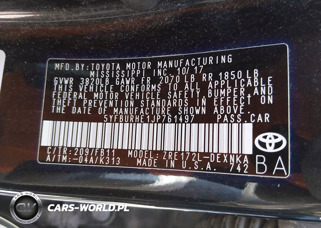 2018 Toyota Corolla Le VIN:5YFBURHE1JP761497 - 9