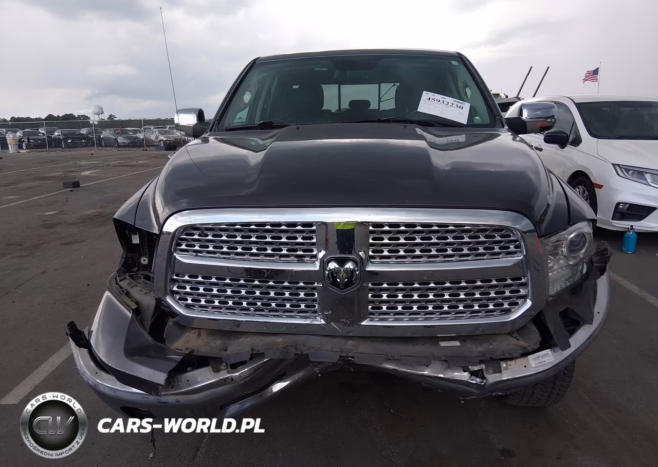 2018 Ram 1500 Laramie 4X4 5'7 Box VIN:1C6RR7NT0JS145223 - 13