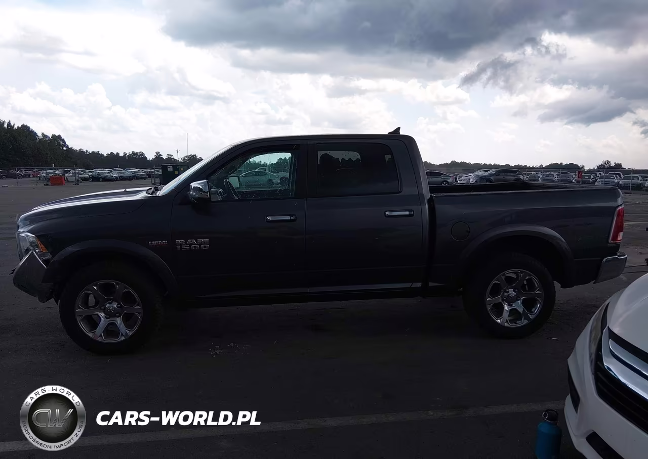 2018 Ram 1500 Laramie 4X4 5'7 Box VIN:1C6RR7NT0JS145223 - 15