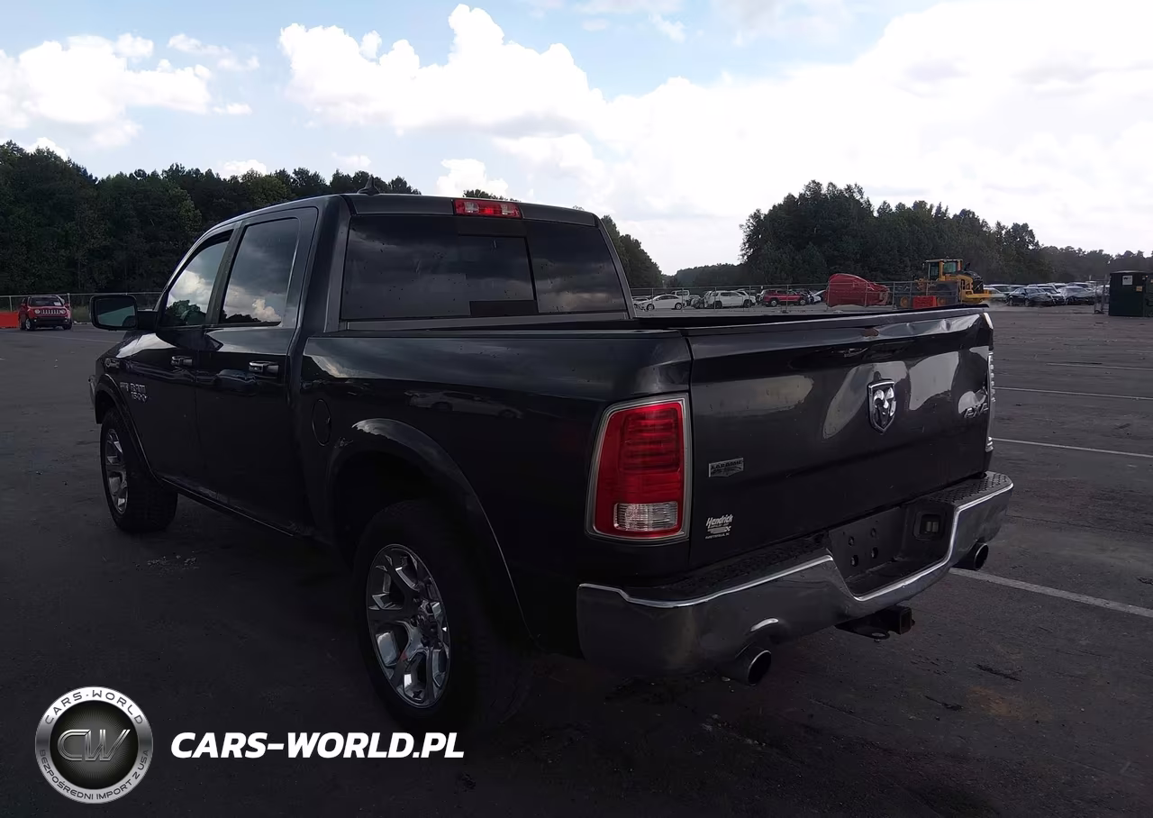2018 Ram 1500 Laramie 4X4 5'7 Box VIN:1C6RR7NT0JS145223 - 3