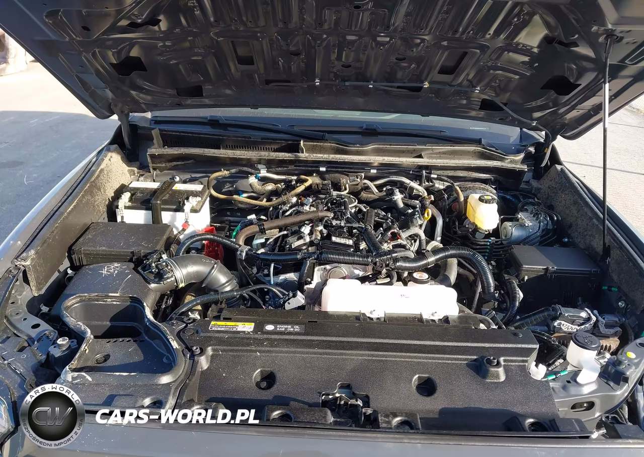 2025 Toyota 4Runner Sr5 VIN:JTEVA5AR5S5000672 - 10