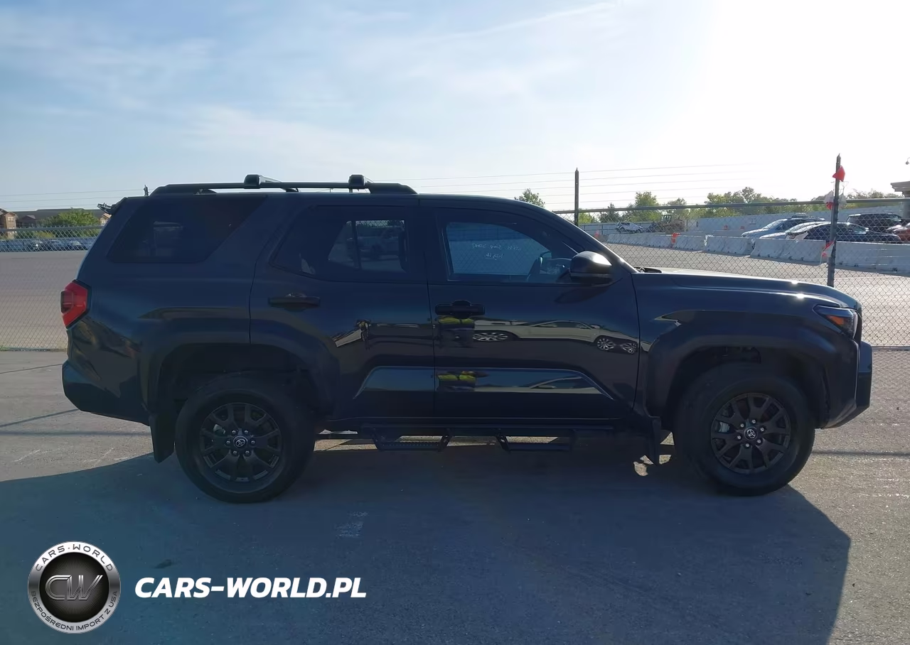 2025 Toyota 4Runner Sr5 VIN:JTEVA5AR5S5000672 - 13