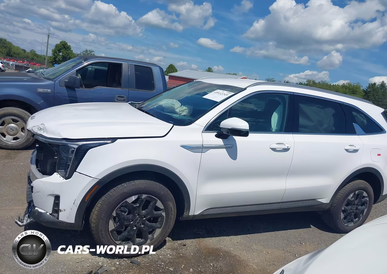 2026 Kia Sorento S VIN:5XYRLDJC4TG442552 - 15