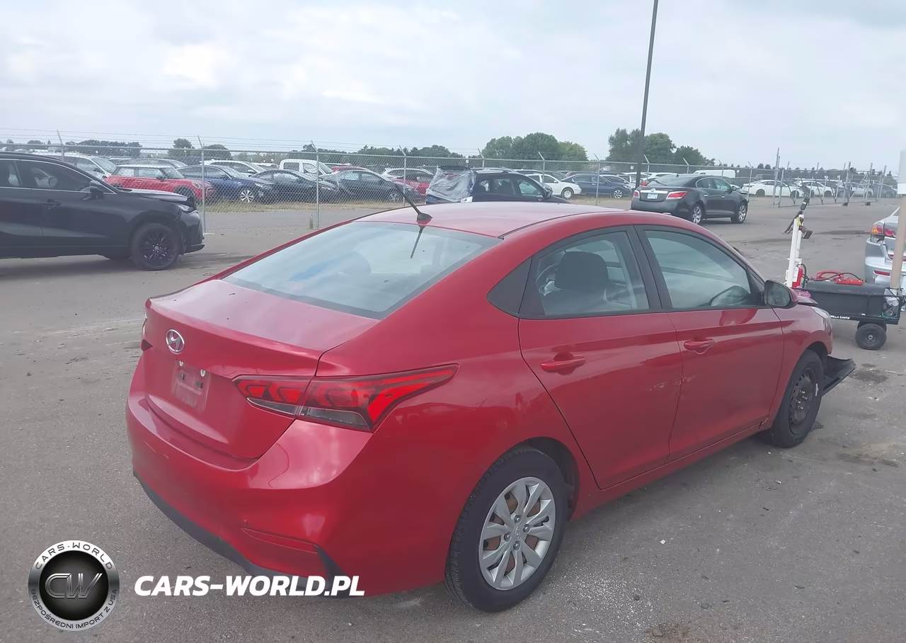 2020 Hyundai Accent Se VIN:3KPC24A67LE103882 - 4