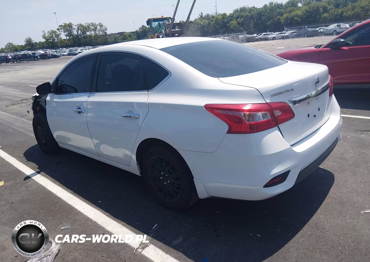 2019 Nissan Sentra S VIN:3N1AB7AP1KY216258 - 3