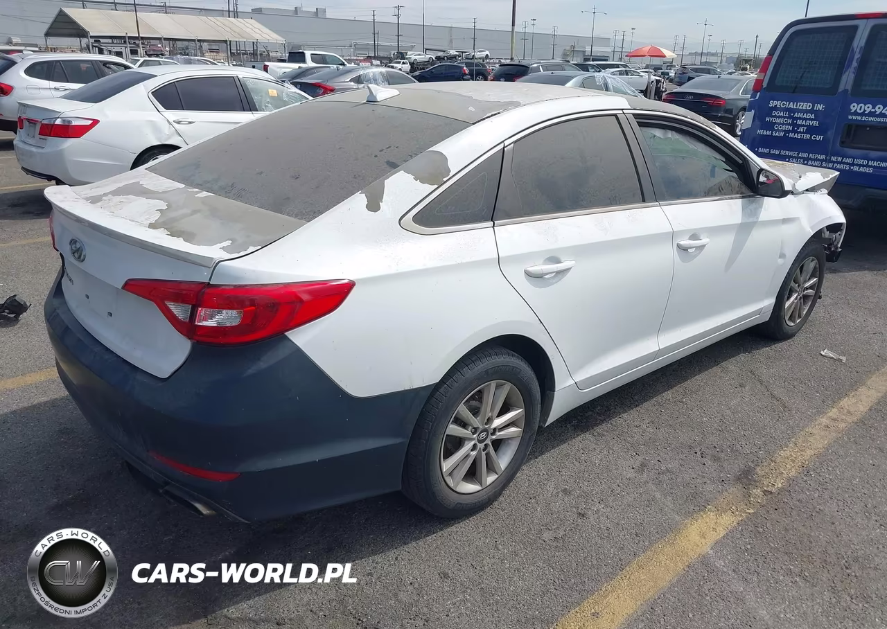 2015 Hyundai Sonata Se VIN:5NPE24AF8FH014105 - 4