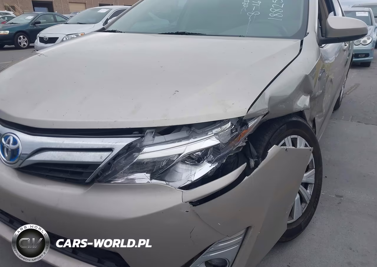2014 Toyota Camry Hybrid Le VIN:4T1BD1FK0EU115124 - 11