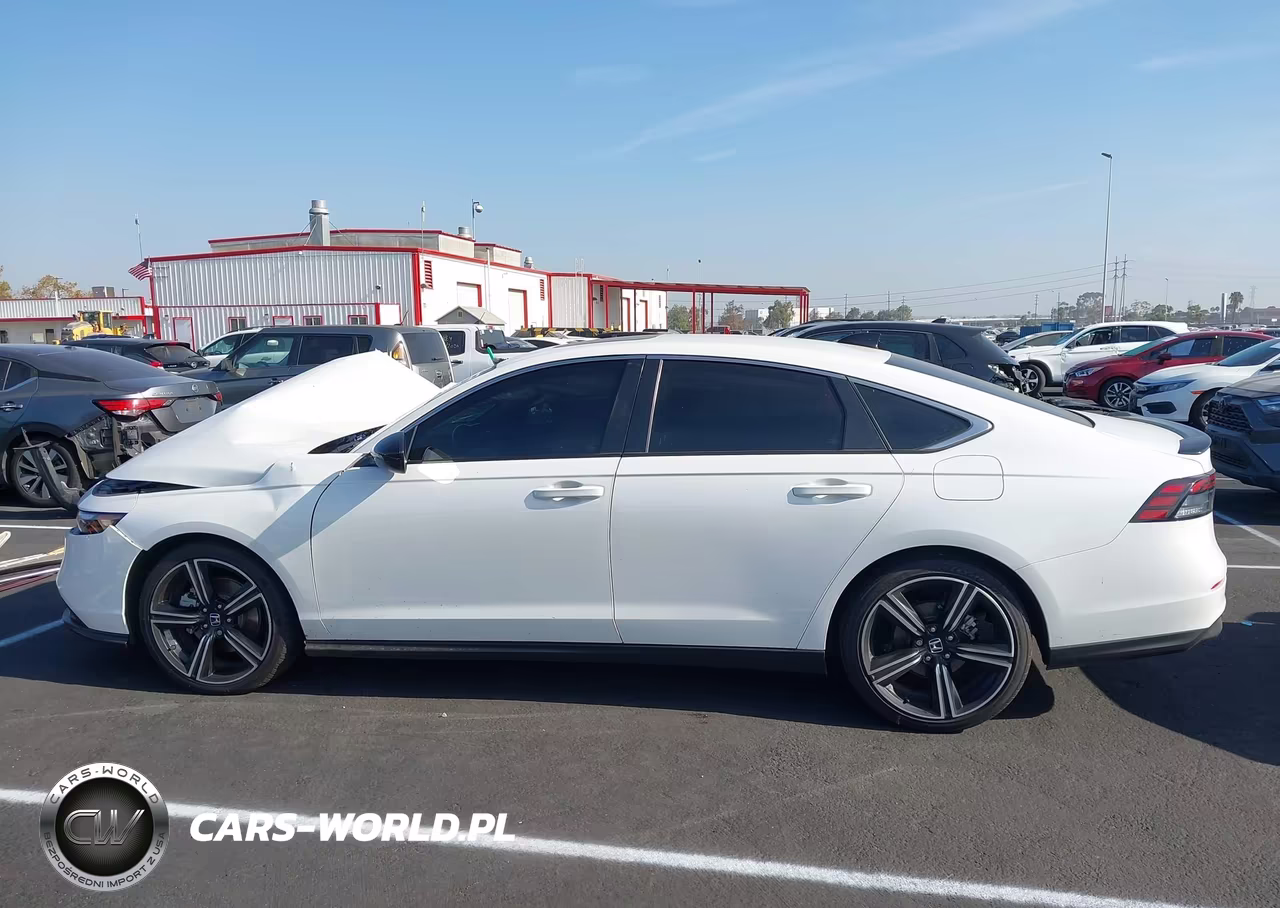 2025 Honda Accord Hybrid Sport VIN:1HGCY2F57SA015114 - 15