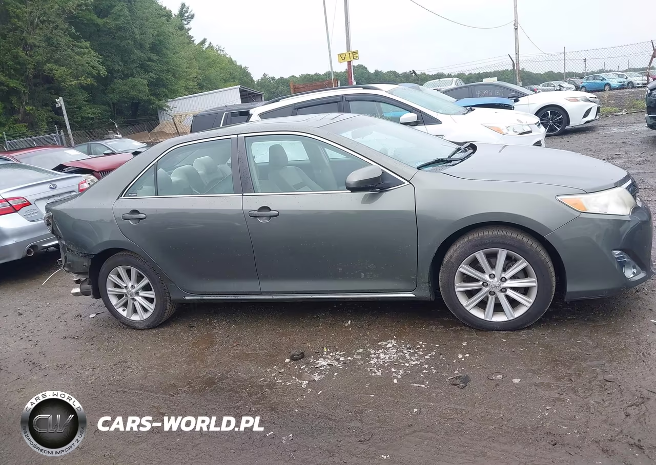 2013 Toyota Camry Xle VIN:4T4BF1FK6DR331493 - 13