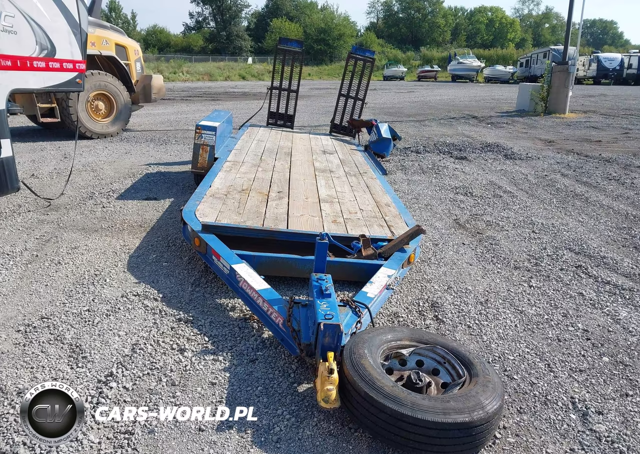 2018 Towmaster Trailers Unknown VIN:4KNBF2322JL161831 - 12