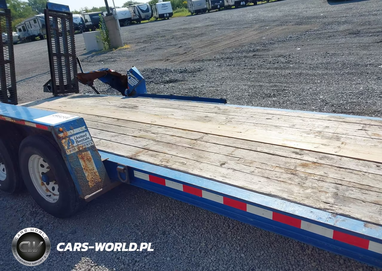 2018 Towmaster Trailers Unknown VIN:4KNBF2322JL161831 - 13