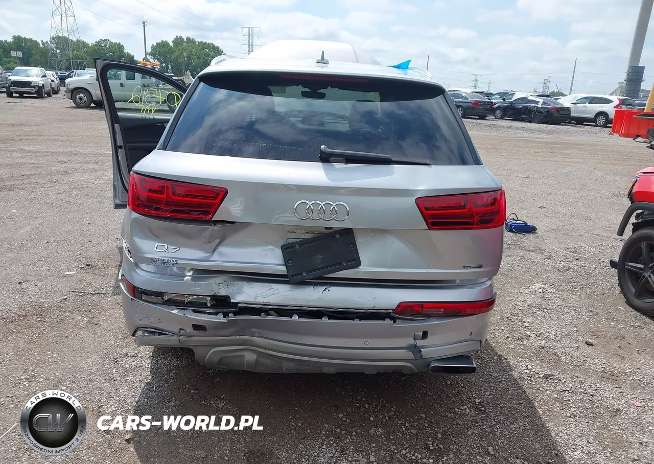 2017 Audi Q7 2.0T Premium VIN:WA1LHAF78HD047677 - 6