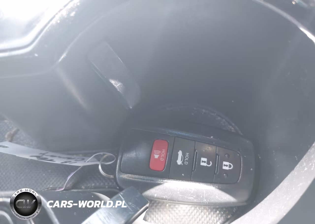 2018 Toyota Camry Se VIN:4T1B11HK1JU653170 - 11