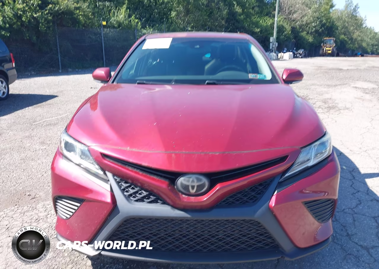 2018 Toyota Camry Se VIN:4T1B11HK1JU653170 - 13