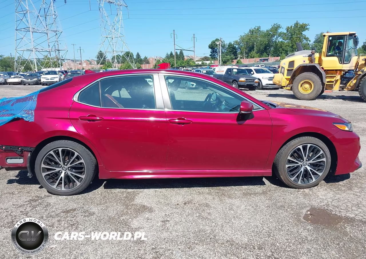 2018 Toyota Camry Se VIN:4T1B11HK1JU653170 - 14