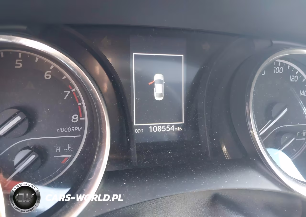 2018 Toyota Camry Se VIN:4T1B11HK1JU653170 - 16