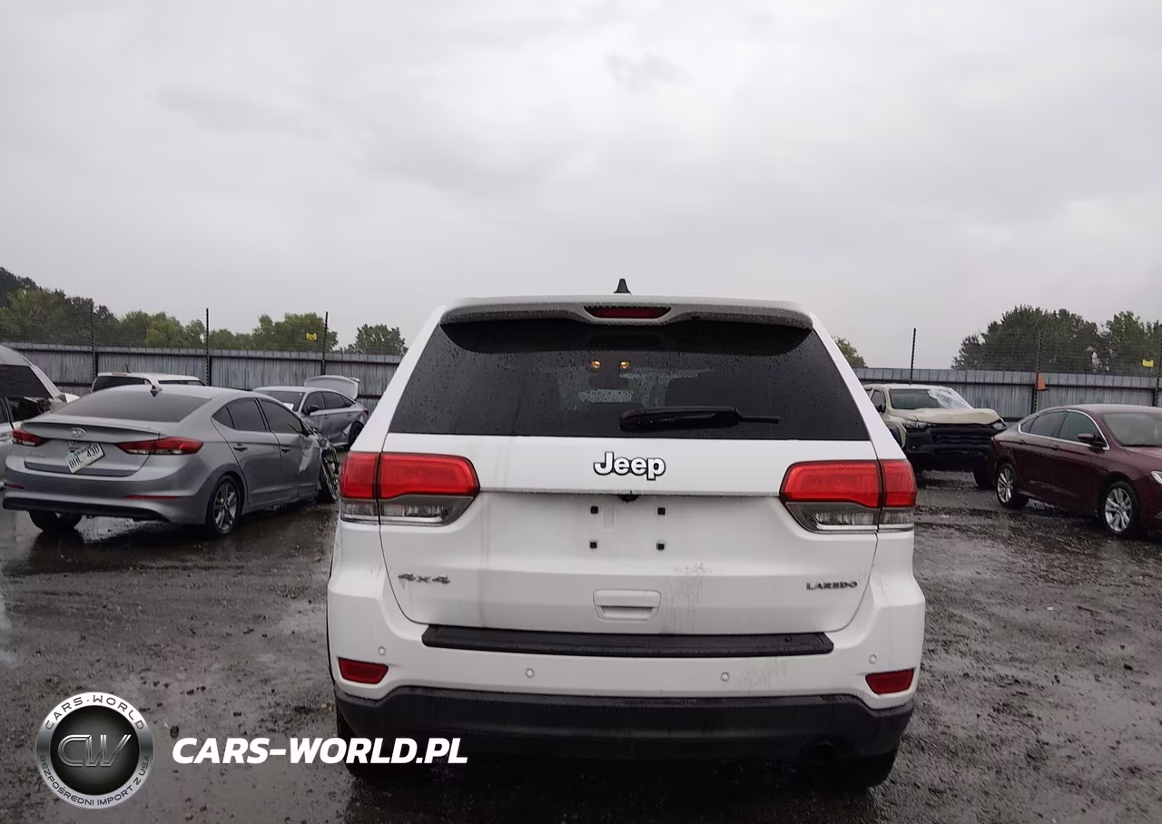 2017 Jeep Grand Cherokee Laredo VIN:1C4RJFAG0HC735171 - 16