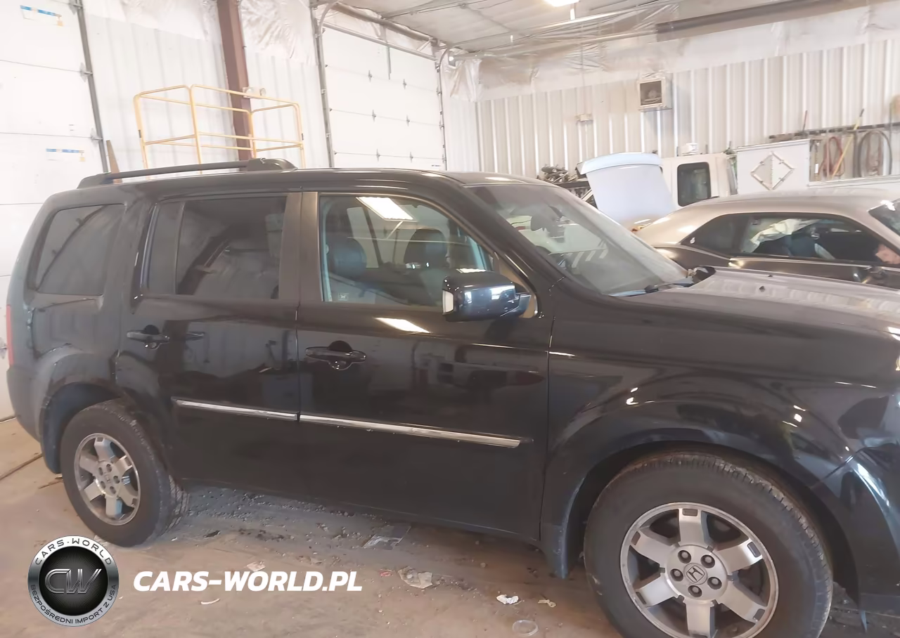 2011 Honda Pilot Touring VIN:5FNYF4H93BB089711 - 13