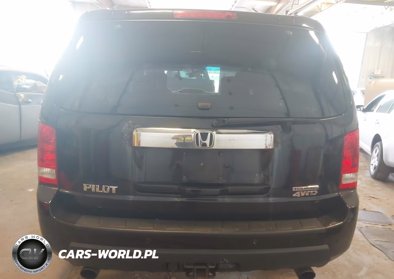 2011 Honda Pilot Touring VIN:5FNYF4H93BB089711 - 16