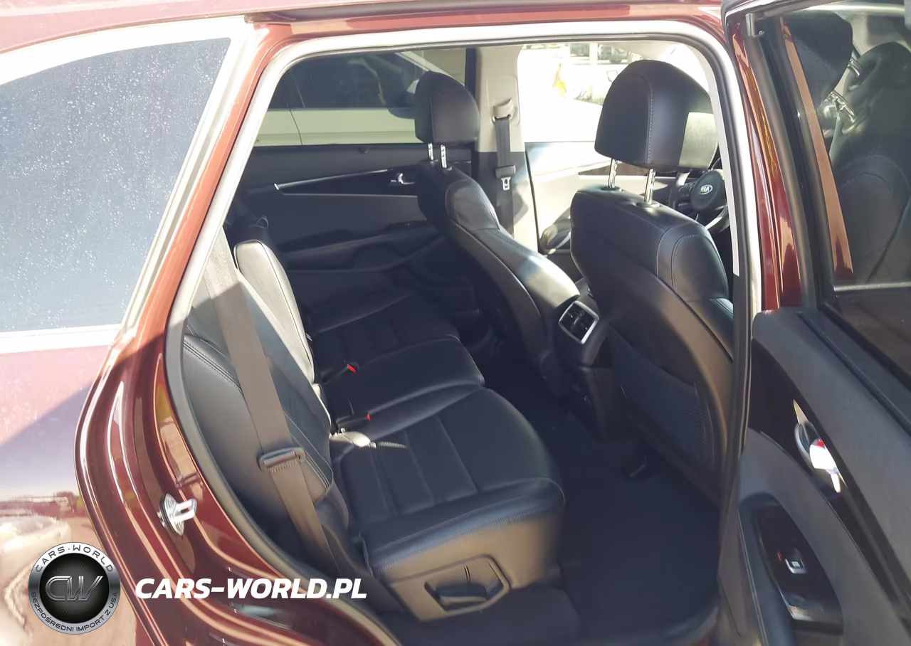 2018 Kia Sorento 3.3L Ex VIN:5XYPH4A55JG418784 - 8