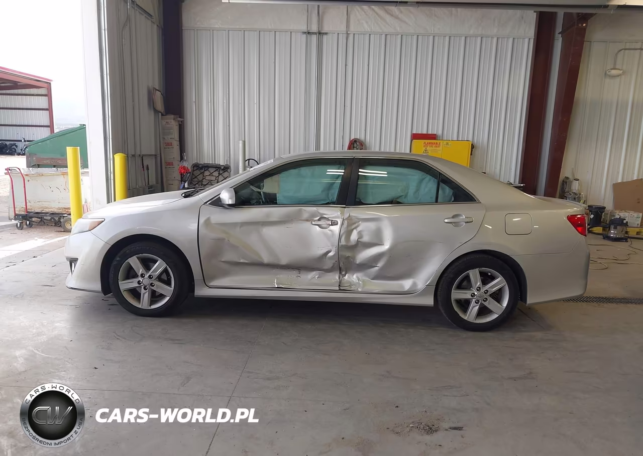 2012 Toyota Camry Se VIN:4T1BF1FK0CU501422 - 14