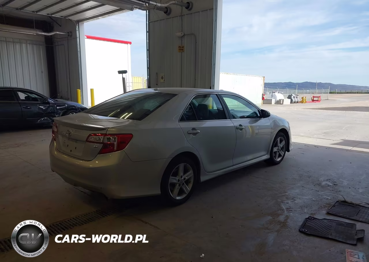 2012 Toyota Camry Se VIN:4T1BF1FK0CU501422 - 4