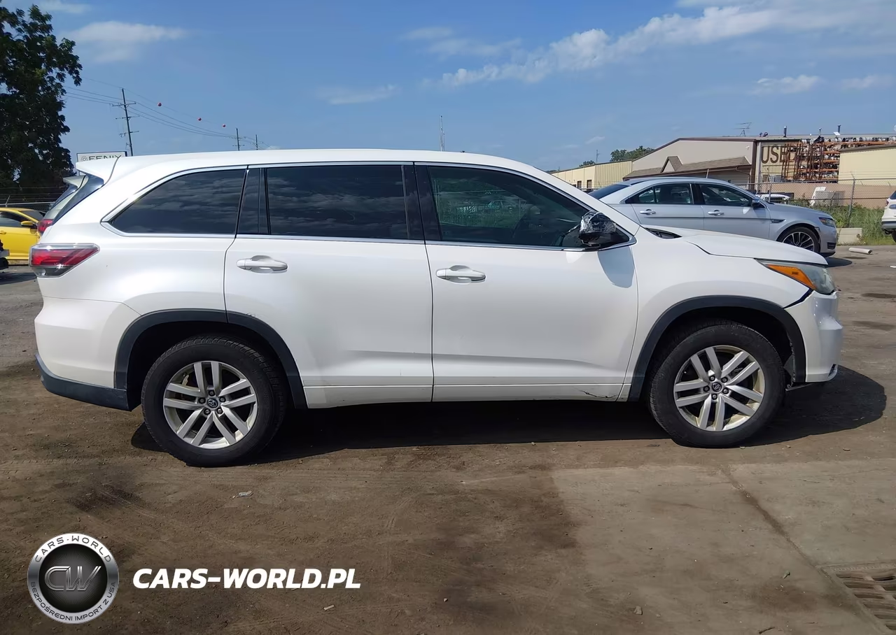 2016 Toyota Highlander Le V6 VIN:5TDZKRFH8GS129291 - 13