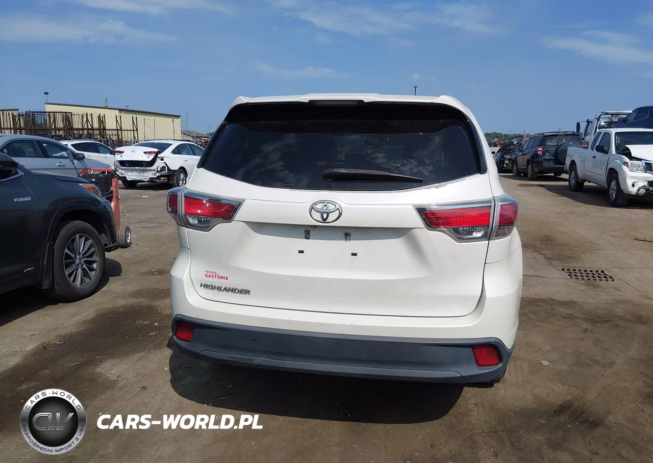 2016 Toyota Highlander Le V6 VIN:5TDZKRFH8GS129291 - 16