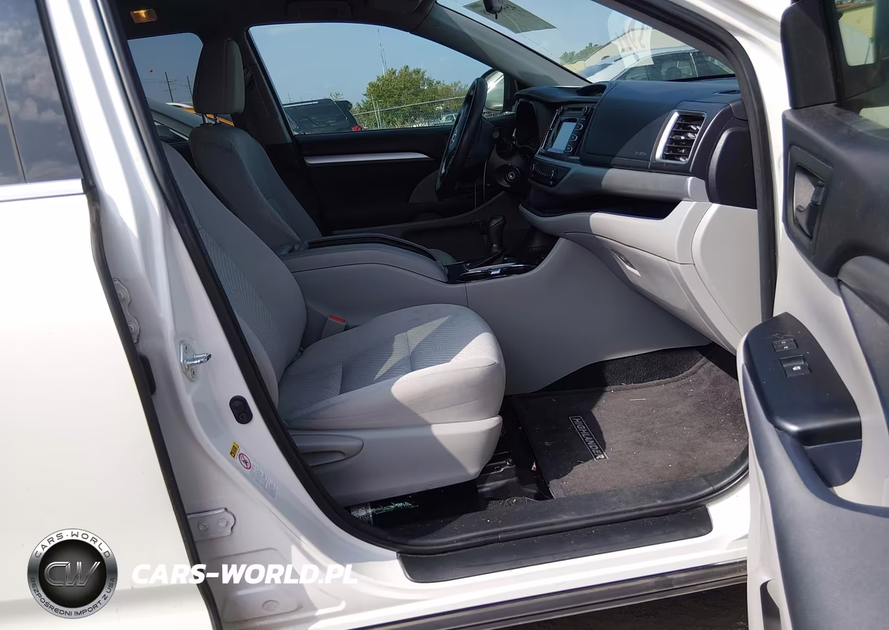 2016 Toyota Highlander Le V6 VIN:5TDZKRFH8GS129291 - 5