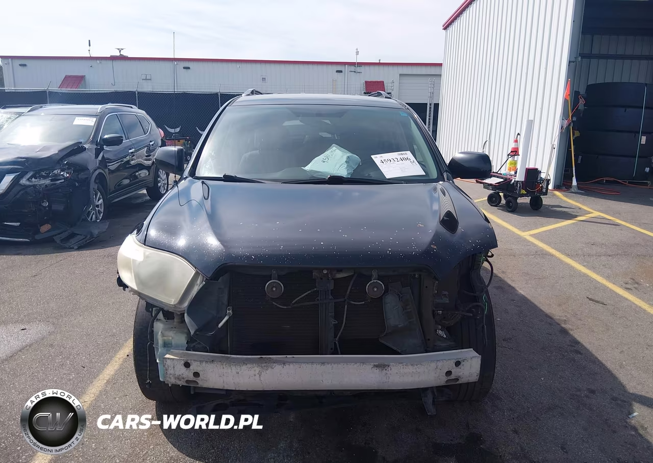 2010 Toyota Highlander Base V6 VIN:5TDBK3EH0AS014563 - 13