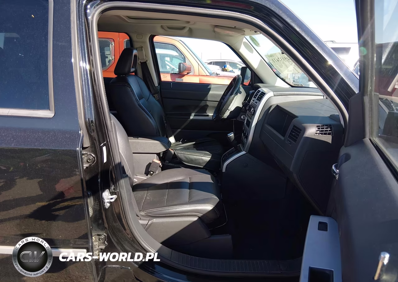 2008 Jeep Patriot Limited VIN:1J8FF48W58D796086 - 5